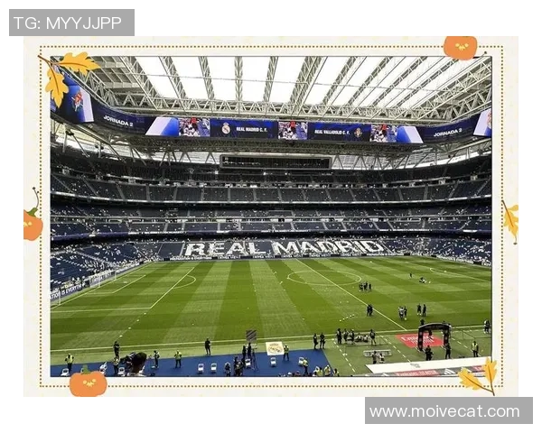 天下足球每周一黄金时段精彩呈现球迷必看赛事分析与回顾