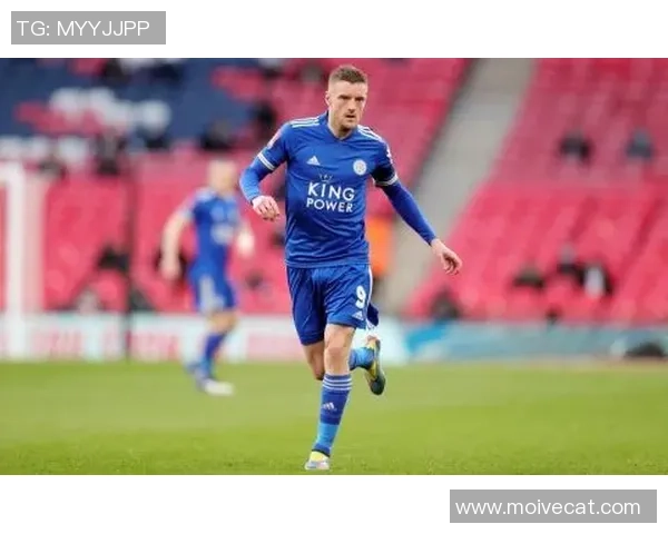 足球球星晓：从草根到世界舞台的奋斗历程与荣耀时刻